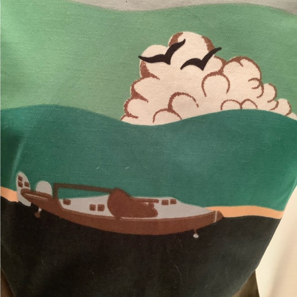 Long Sleeve Graphic Top - Picture 7 of 7